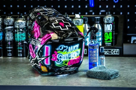 219 - Preparat do czyszczenia wizjerów i gogli - 250ml - Helmet Visor & Goggle Cleaner