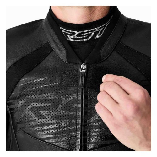Przejdź do produktu KURTKA MOTOCYKLOWA SKÓRZANA RST TRACTECH EVO D3O BLACK BLACK BLACK